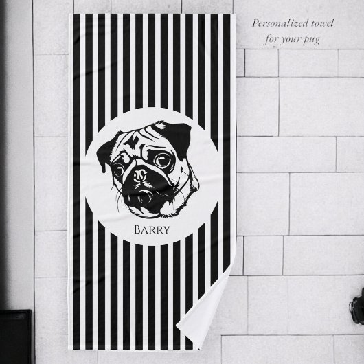 Gepersonaliseerde Mopshond Trendy Stijlvolle Custo Badhanddoek