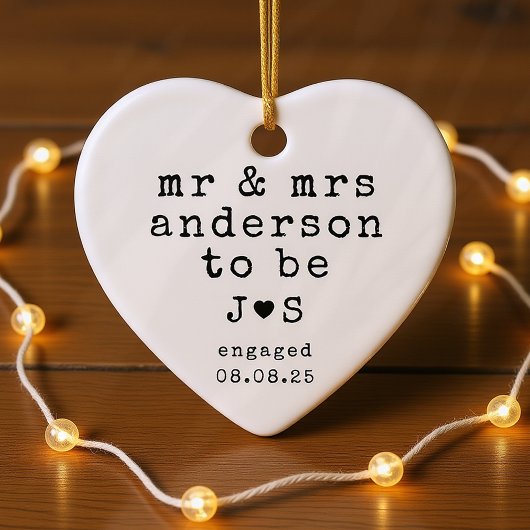 Gepersonaliseerde Mr. & Mrs. Typography Betrokken Keramisch Ornament