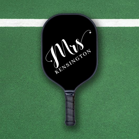 Gepersonaliseerde Mrs Pas getrouwd Typografie Pickleball Paddle