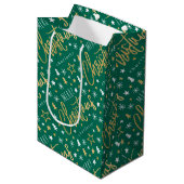 Gepersonaliseerde naam Kerstscript Green Faux Gold Medium Cadeauzakje (Voorkant Gekanteld)