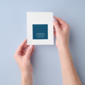 Gepersonaliseerde Ocean Blue White Elegant Modern Flyer (Hand)