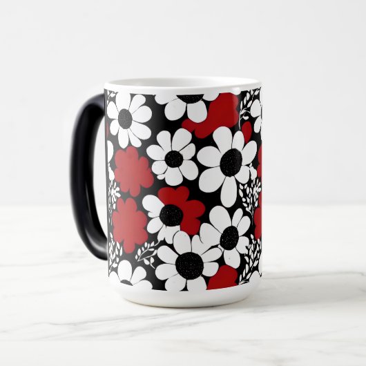 Gepersonaliseerde oma bloemenpatroon magische mok (Voorkant links)