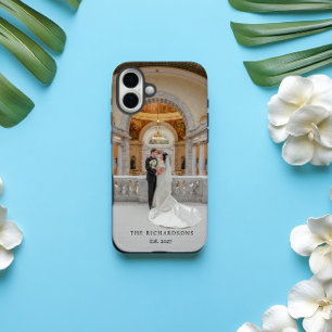 Gepersonaliseerde Paar Foto met Naam & Jaar Bruilo iPhone 16 Plus Hoesje