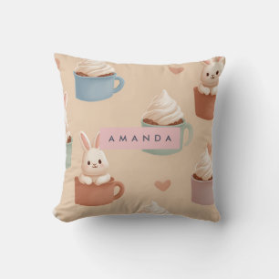 Gepersonaliseerde pastel macarons & amandelpatroon kussen
