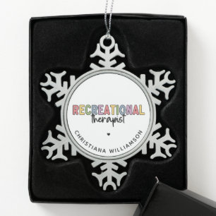 Gepersonaliseerde recreatieve therapeut tin sneeuwvlok ornament