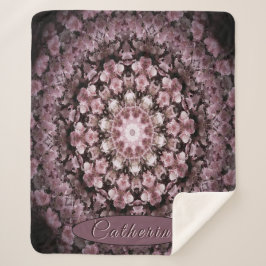 Gepersonaliseerde Roze en Zwarte Bloemen Glas Mand Sherpa Deken