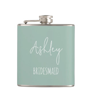 Gepersonaliseerde Sage Green Best Bridesmaid Gifte Heupfles
