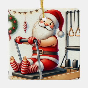 Gepersonaliseerde Santa's Favoriete Pilates Studen Keramisch Ornament