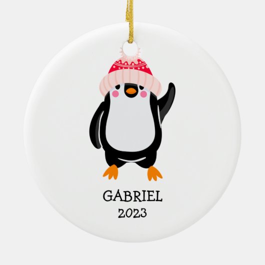 Gepersonaliseerde Schattigee kerstpinguïn in rood Keramisch Ornament (Achterkant)
