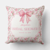 Gepersonaliseerde Shabby Chic Roze Bow Vrijgezelle Kussen (Voorkant)