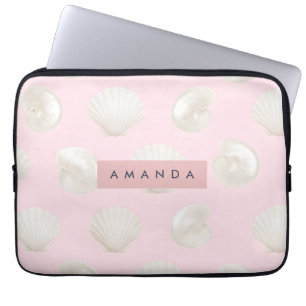 Gepersonaliseerde Soft Pastels Seashell Patroon Laptop Sleeve