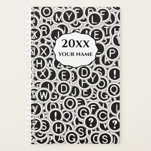 Gepersonaliseerde  Typewriter Keys Planner (Voorkant)