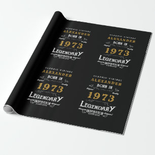 Gepersonaliseerde verjaardag 1973 Voeg Jouw naam L Cadeaupapier