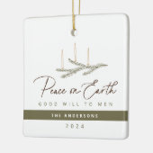 Gepersonaliseerde Vrede op Aarde Religieuze Kerst Keramisch Ornament (Links)