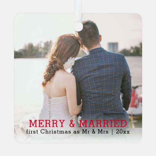 Gepersonaliseerde vrolijkheid en getrouwde Kerstmi Metalen Ornament (Achterkant)