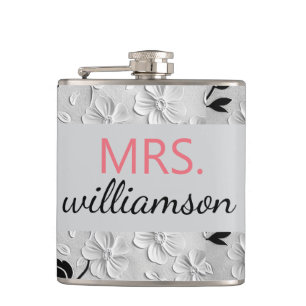 Gepersonaliseerde zwart-witte bloemen MRS Heupfles