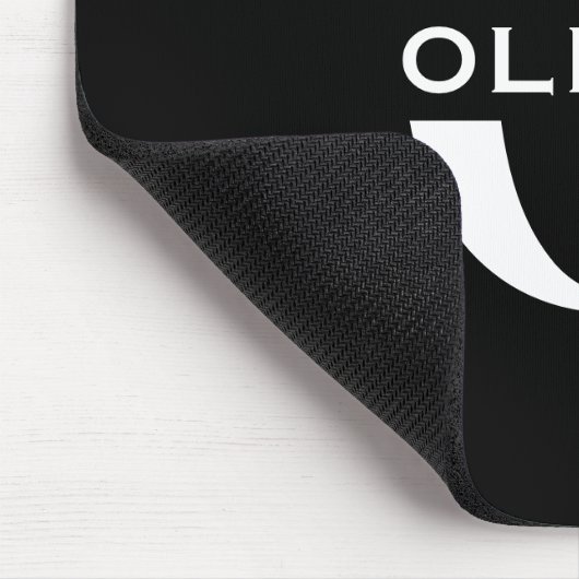 Gepersonaliseerde zwarte monogram en witte naam muismat (Hoek)