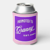 Gepritiseerd tot Granny Est. 2023 voor New Grandma Blikjeskoeler (Blikje Achterkant)