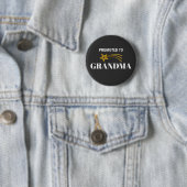 Gepritiseerd voor grootmoeder ronde button 5,7 cm (In situ)