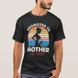 Gepritiseerd voor moeder Est 2022 Preganancy Mot T-shirt
