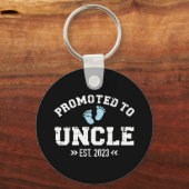Gepromoot aan oom 2023 sleutelhanger (Voorkant)