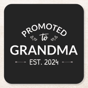 Gepromoveerd bij oma Est. 2024 II Vierkante Kartonnen Onderzetter