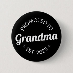 Gepromoveerd bij oma Est. 2025 I Ronde Button 5,7 Cm