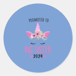 Gepromoveerd naar Big Sister 2024 Shirt Ronde Sticker