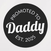 Gepromoveerd naar Daddy Est. 2025 I Labels (Design 2)