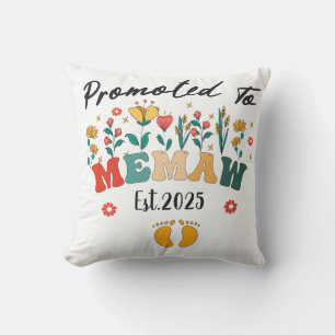 Gepromoveerd naar Memaw West. 2025: een bijzonder  Kussen