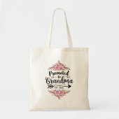 Gepromoveerd naar oma 2025 zwangerschapsaankondigi tote bag (Voorkant)