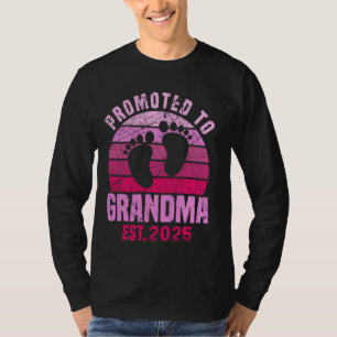 Gepromoveerd tot oma 2025 voor nieuwe oma of Ag T-shirt