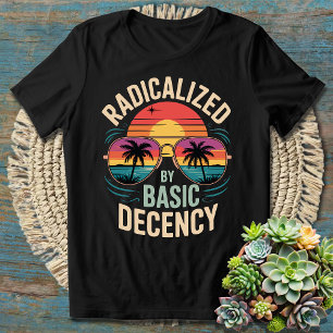 Geradicaliseerd door Basic Decency Retro Sunset Su T-shirt