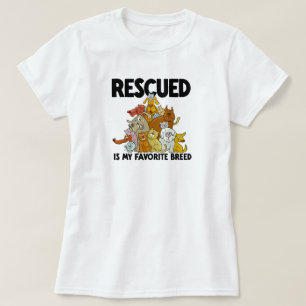Geredde hond en kat is mijn favoriete ras t-shirt