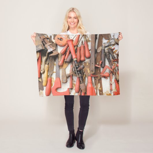 Gereedschap Antiek Rustiek Rood Man Tool Fleece Deken (In situ)