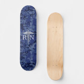 Geregistreerd zuster RN Silver Caduceus op Navy Ca Skateboard (Voorkant)