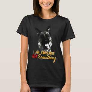 German Shepherd is niet iets anders T-shirt