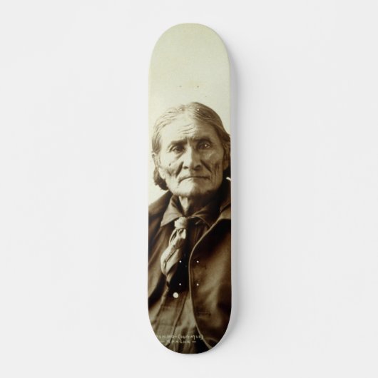 Geronimo (Guiyatle) Apache Native American Indian Skateboard (Voorkant)