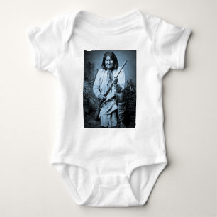 Geronimo met Rifle 1886 Romper