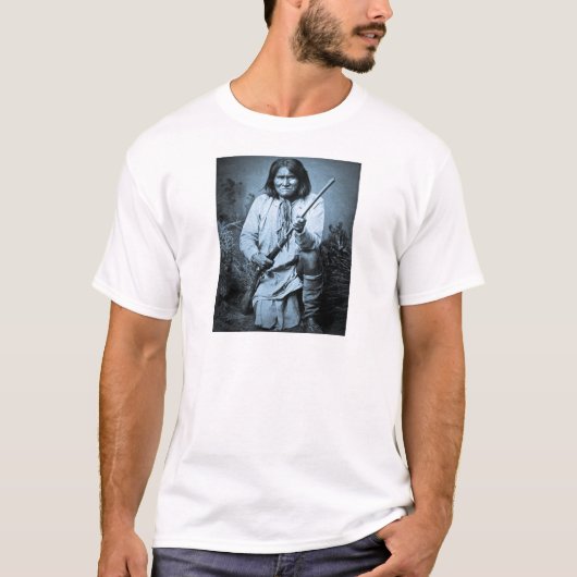 Geronimo met Rifle 1886 T-shirt (Voorkant)