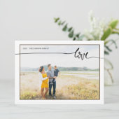 Geruit LOVE Minimaal Script Bruine Kerstkaart (Staand voorkant)