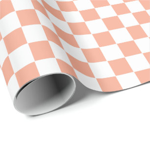 Geruite perzik en wit cadeaupapier