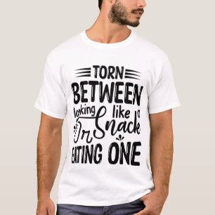 Gescheurd Tussen Er Als Een Snack Uit Te Zien Funn T-shirt