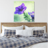 Geschilderde Paarse Petunia Canvas Art Afdruk (Insitu (Slaapkamer))