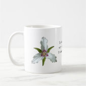 Geschilderde Trillium Spring Wildflower Coffee Mok (Links)