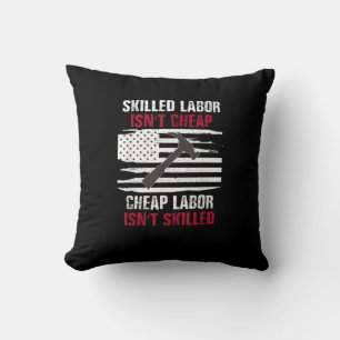 Geschoolde arbeidskrachten zijn geen goedkope Mann Kussen