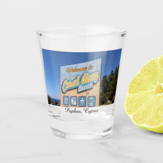 Geschoten glas (Paphos, Cyprus) (Voorkant)