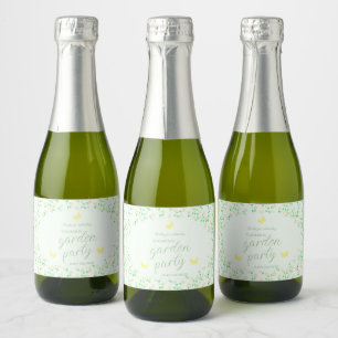 Geslachtsonzijdig babyfeest met tuinfeest thema sparkling wijnetiket