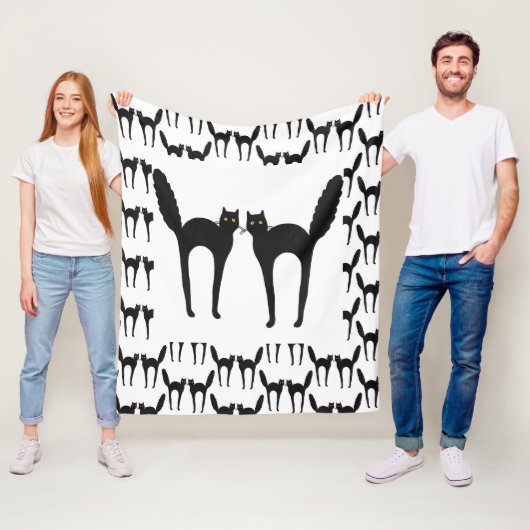 Geslepen zwarte katten fleece deken (In situ)
