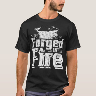 Gesmede in brand t-shirt